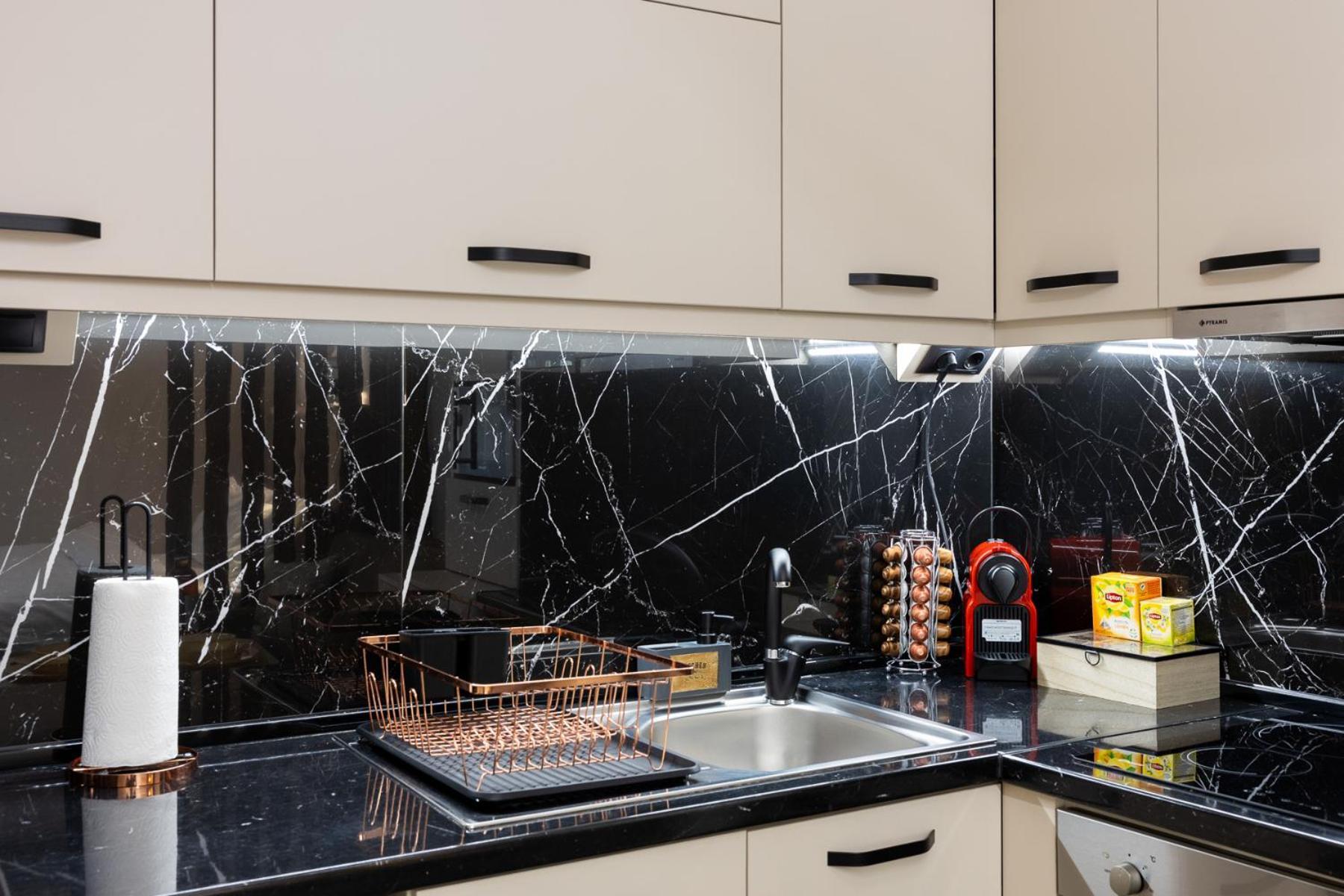 Cozy Downtown Apartment 克桑西 外观 照片