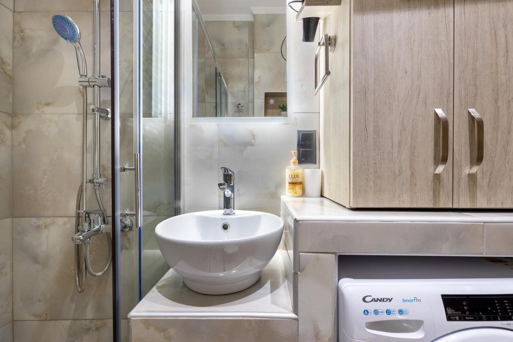 Cozy Downtown Apartment 克桑西 外观 照片